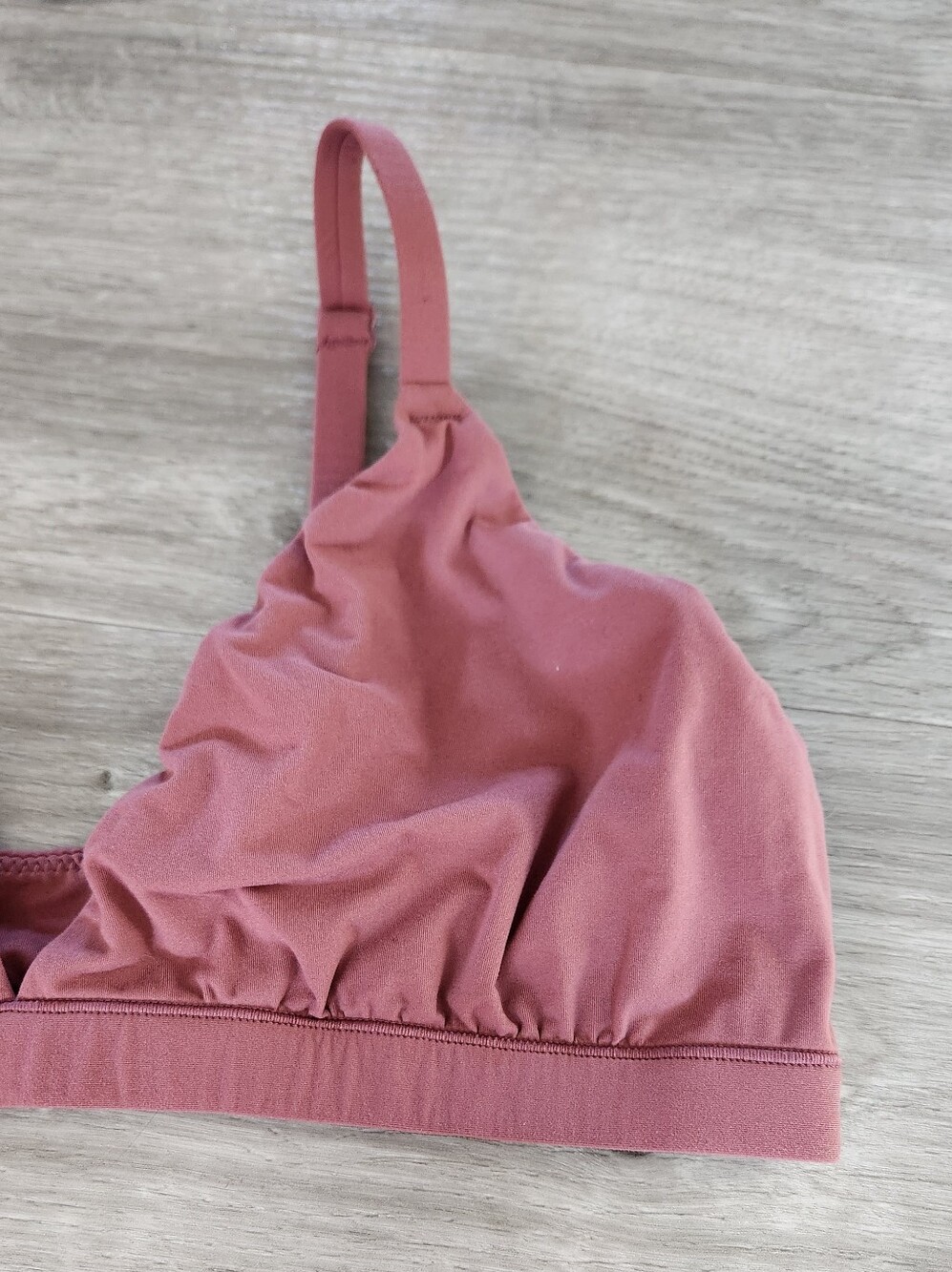 Skims Fits Everybody Triangle Bralette Limited Edition Beet - Picture 10 of 11